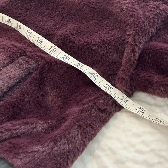 Calvin Klein Performance Faux Fur Jacket size XL - Picture 11 of 11